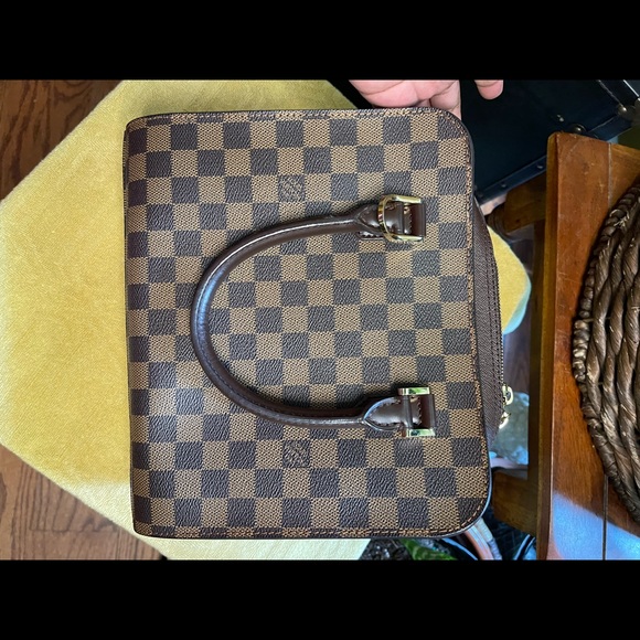 Authentic DE Louis Vuitton Triana Tote - Picture 10 of 15